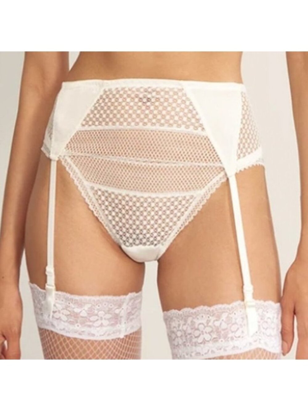 Else Bella Lace Garter Belt Ivory